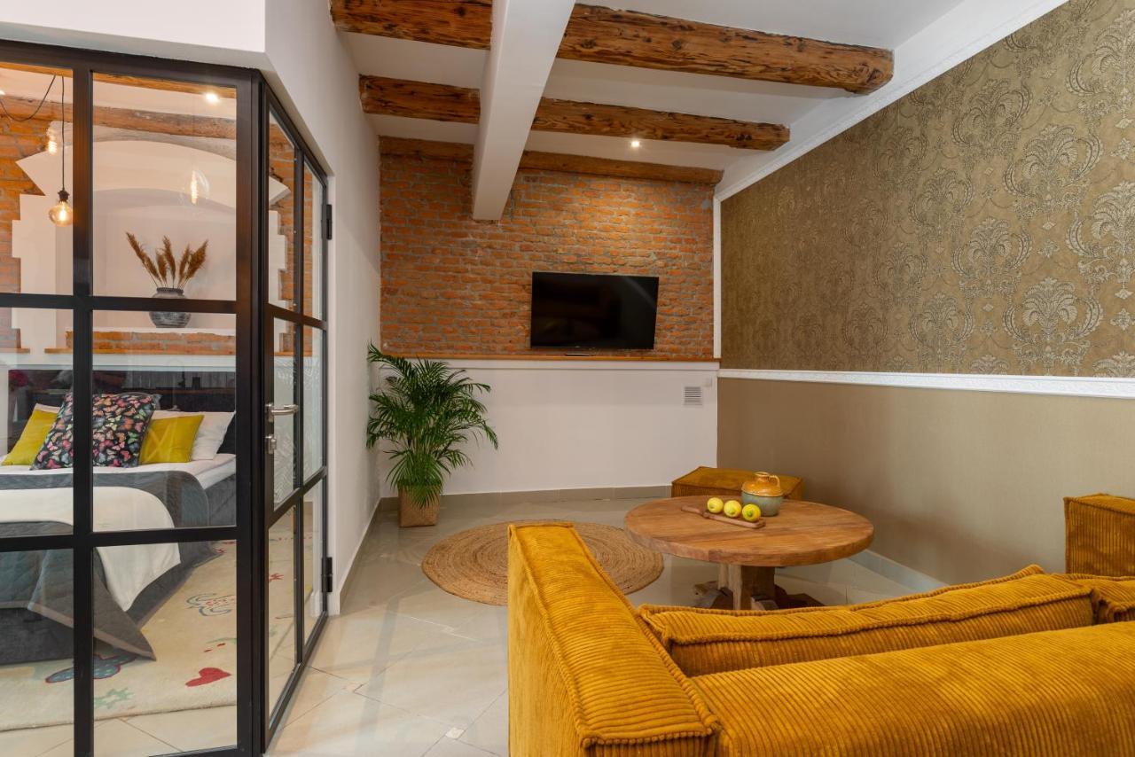 Apartamento Biala 16 Bielsko-Biała Exterior foto